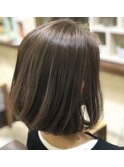 ミルクティーグレージュ×ボブ