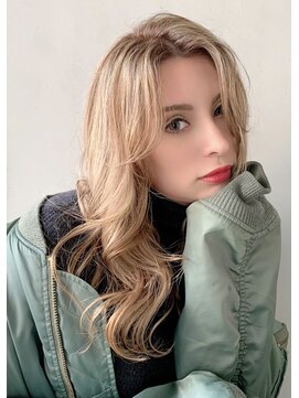 リバレッジ 広尾(Leverage) 外国人風ブロンドハイライト