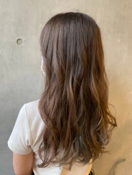 ローグ(Looog) 「Looog＊」「前田美月」ゆる ふわ厚めバングウェーブス タイル