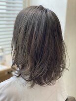 ウイバイファースト(u'i by first)&nbsp;20代30代40代美髪カラー　ペールベージュ