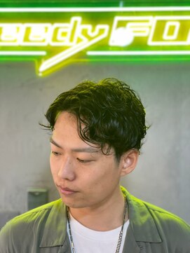 グリーディーフォックス 代々木(Greedy FOX) 韓国マッシュ/センタ-パ-ト/ツイストスパイラル/スキンフェード