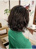 大人パーマヘア