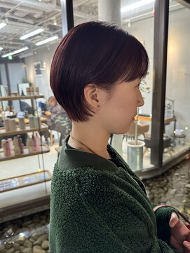 ミィ 表参道(mee.) 黒髪/ボブウルフ/ネビージュ/小顔/ワンレン/髪質改善/前髪