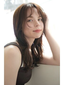 イグレックビス(igrek bis) 美髪レイヤーカット/顔周りレイヤー