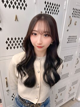 クム(kumu) 【kumu】 ロングレイヤー/顔周りカット/栄/名古屋