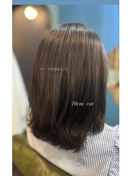 ハチ(.hachi) パーマを活かして カット