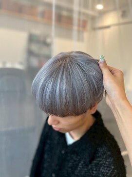 カラ ヘアーサロン(Kala Hair Salon) メンズシルバー
