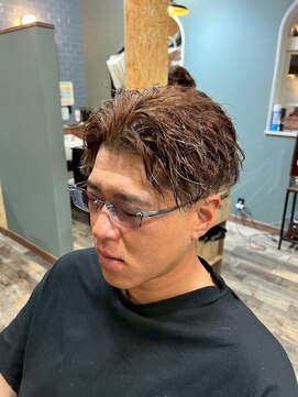 スタンドバーバー 柏(STAND BARBER) サーフカール/スパイキーショート/ブルーブラック/柏<理容室>