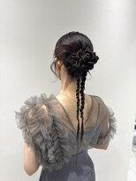 サヴォア(Savoir)&nbsp;お呼ばれヘア◎個性的ねじねじヘア