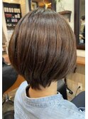 レイヤーボブ　ベージュマットブラウン