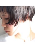束感ショートボブ