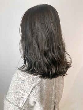 アイティーバイアルバム 八王子店(IT by ALBUM) グレージュミディ_外ハネボブセクションカラー_ba387471