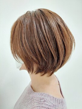 クレスフィリア (CLESC') 骨格補正ショートボブ