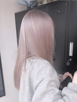 ペレ 渋谷(PELE)&nbsp;黒髪/グレーベージュ/ハイトーン/ブリーチ/渋谷