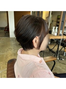 グラ デザイン アンド ヘアー 天王寺店(GRAS DESIGN & HAIR by HEADLIGHT) フェミニン小顔ショート