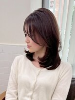 ネオリーブ クーロ(Neolive curro)&nbsp;韓国前髪顔周り×小顔レイヤー[横浜/縮毛矯正/丸型卵型逆三角形]