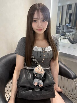 ユーフォリア 池袋東口駅前店(Euphoria) ストレートでも盛れる☆10トーン・ヘーゼルベージュ!