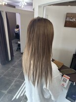 グロウアップバイトゥエンティーフォー 稲葉(glow up by24) ブリーチでつくる透明感ベージュロング