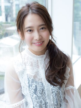 バイオレット 表参道店(Violet) 【若井】マットブラウンヘアの編み込みダウンポニー