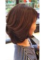 カぺリベラ テラス Capelli bella TERRACE ひし形のシルエット重視エレガントなセミスタイル