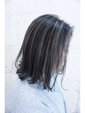 シャンティー(shanti) イルミナ×アッシュブラウン