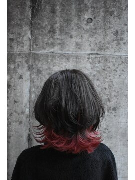 グラムヘアリゾート(gram Hair Resort) インナーカラー ウルフカットVer.