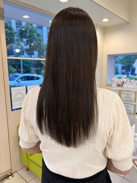 エクリフルール(equri fleur) 【目黒】　クオラインストレート×髪質改善トリートメント