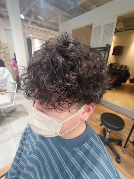 シータ 東川口(THETA) カーリーパーマ