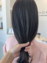 ラカン(racan)&nbsp;艶グレージュ