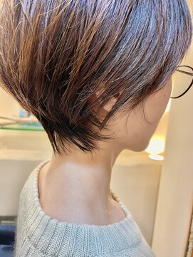 ラウンジ モリオ イケブクロ(Lounge MORIO Ikebukuro) 【morio池袋】襟足長めショート◯