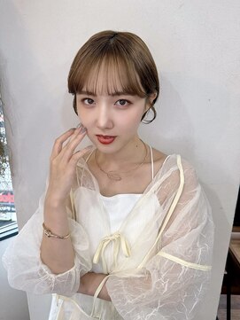 レイラバイアフロート 吉祥寺(Lila by afloat) 小顔ナチュラルショート20代30代40代くびレイヤーショート