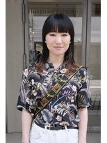 マレ(MARAIS) 顔まわりマッシュのレイヤースタイル