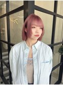 ペールピンク×ボブ顔周りレイヤー