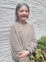 ネウィ 京橋(newi) yoko 