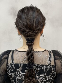 エルフレームバイワンラヴェスト(L'FLAME by one Lovest)の写真/【結婚式、パーティー、イベントに】“あなたらしさ＋似合う”ヘアセットをご提案いたします♪