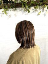 ルームスヘアー カラーベース(Rooms Hair Color Base)&nbsp;大人のミディアムストレート