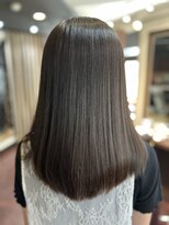 ダリア(Dahlia)&nbsp;夏のダメージにおすすめインピタリトリートメント