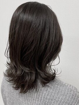 シェノン 梅田(CHAINON) やわらかいグレージュカラー