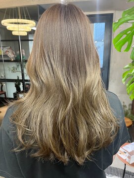 ビートス(BEAT S) 【BEAT S】グラデ/ハイライト/オリーブベージュ/伏見/矢場町/栄