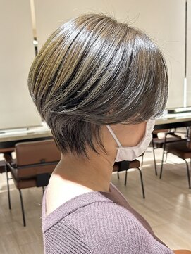 アフロート 武蔵小杉(AFLOAT) 大人可愛い丸みショート前下がりショートボブ20代30代40代