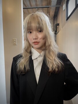 ニール 名古屋 伏見 丸の内(NEELU) 【Neelu_manaca】white blond ×design