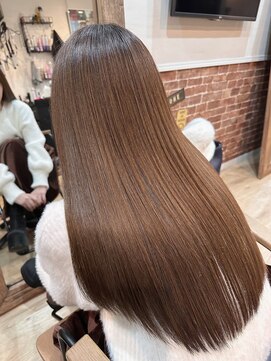 グロウ(GLOW) 髪質改善ツヤ髪ロング