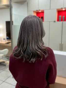 ルージュ 茗荷谷店(ROUGE) 白髪ぼかし×セミロング×ハイライト【茗荷谷駅】