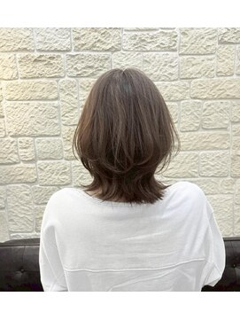 ヴァン カウンシル 川口店(VAN COUNCIL) ミディアムレイヤー 【東川口 レイヤーカット】