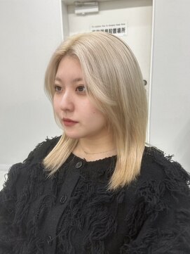 ジーナリア(Xena ria) 《衣織》ホワイトベージュ/顔周り/ハイトーン