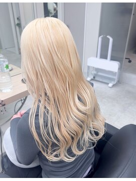 エイト ホワイト 札幌駅前店(EIGHT white) White blond