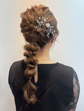 ヘアーアンドアイラッシュ ビス 下曽根店(Bis!) あみおろしヘアセット