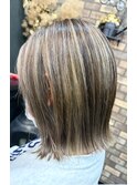 切りっぱなしボブ/ハイライト/ベージュカラー/ダブルカラー
