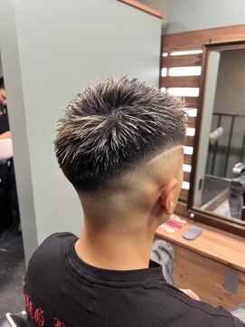 スタンドバーバー 柏(STAND BARBER) MEN’S HAIR/波巻ツイストスパイラル/フェザーパーマ/柏/理容室