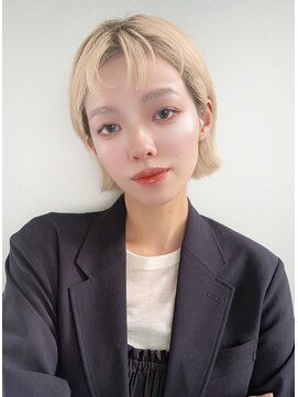 フリティ 大阪西梅田店(friity) オリーブミルクティーカラーベージュボブブリーチレイヤー心斎橋